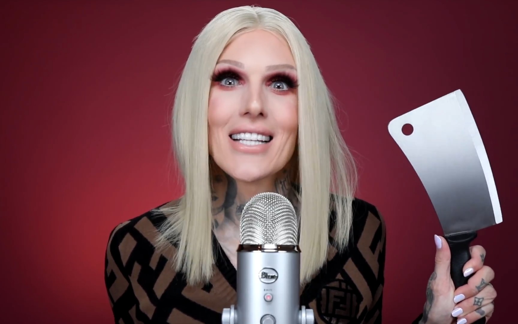 jeffreestar读私信非youtube评论内含吃跳跳糖撒狗粮敲击喷雾等