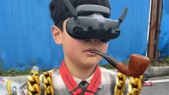 小孩哥新发明，遥控飞行员
