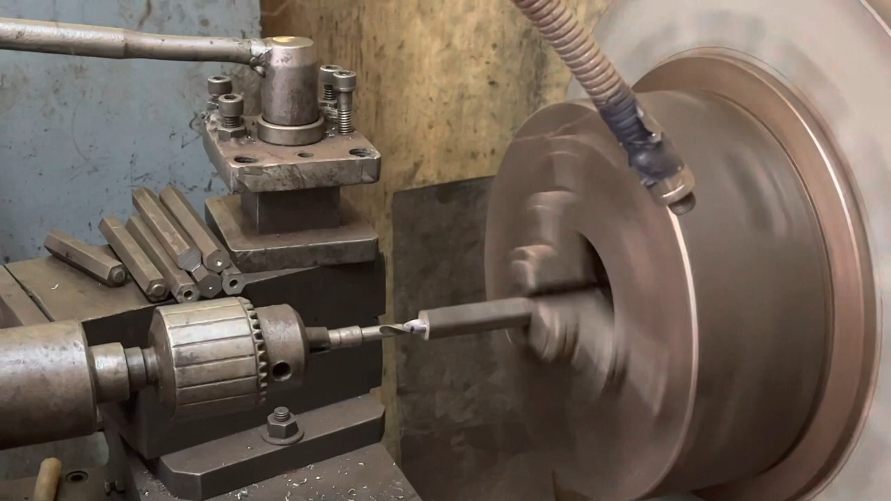 40件中心冲孔金属旋压锻造车削加工!