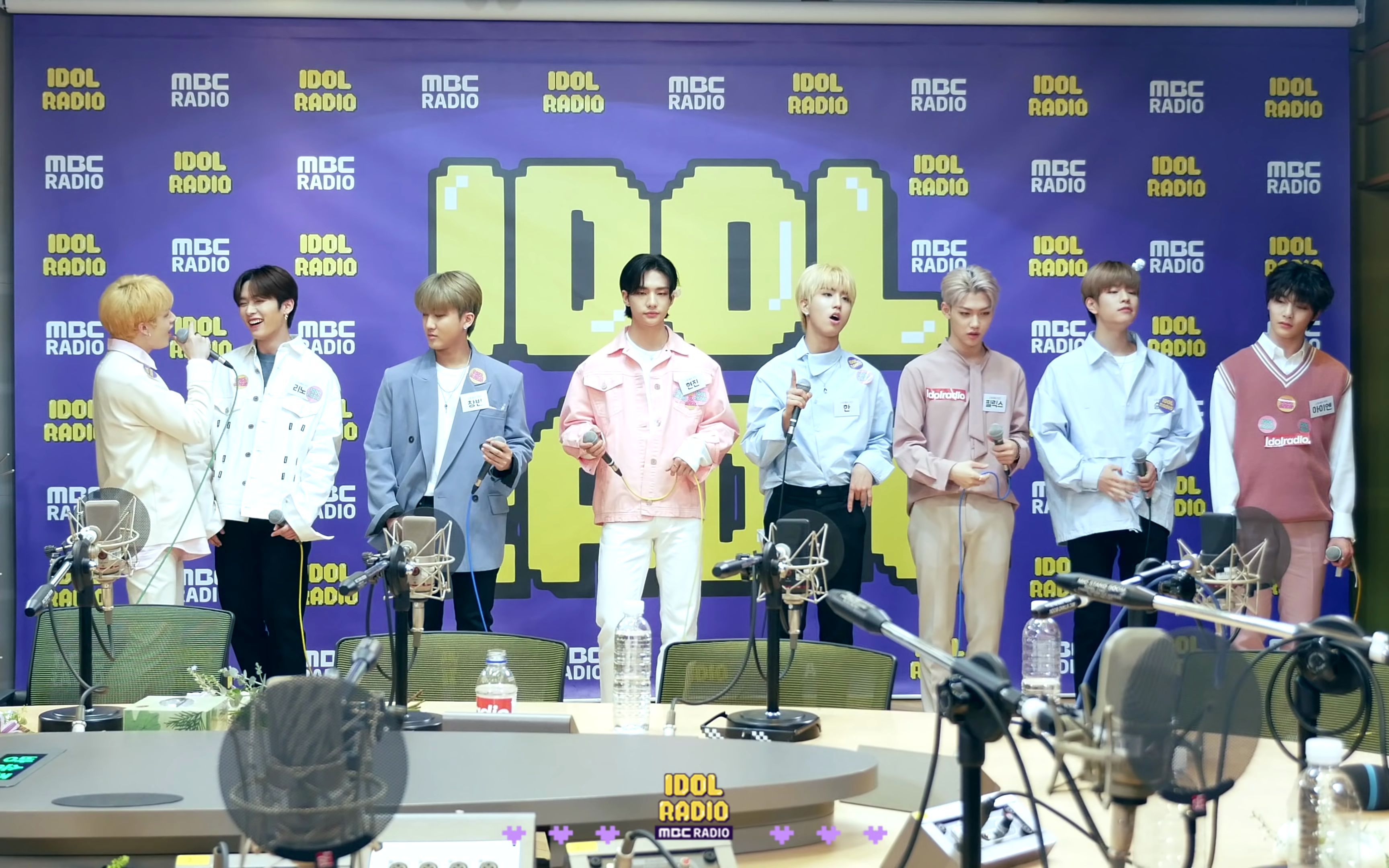 [图]【4K】StrayKids电台Live生唱宝藏抒情歌Mixtape: On Track~Bridge好听到哭 200326 IDOL RADIO