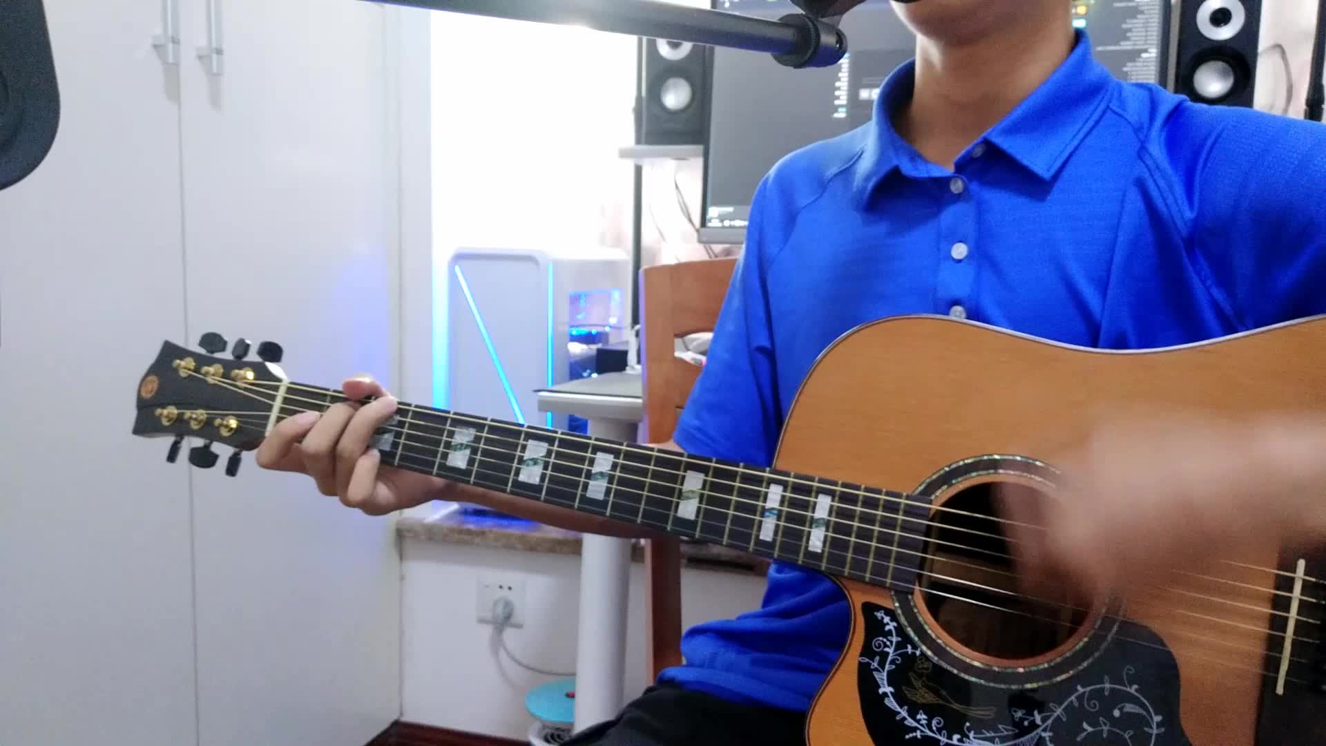 吉他童年业余弹唱