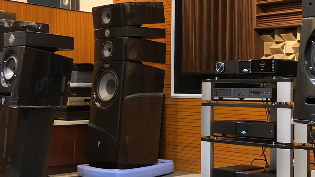 focal劲浪乌托邦音箱&naim前后级数播