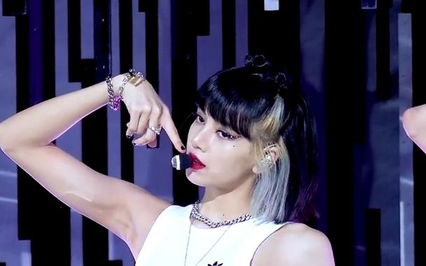 pretty savage lisa 直拍