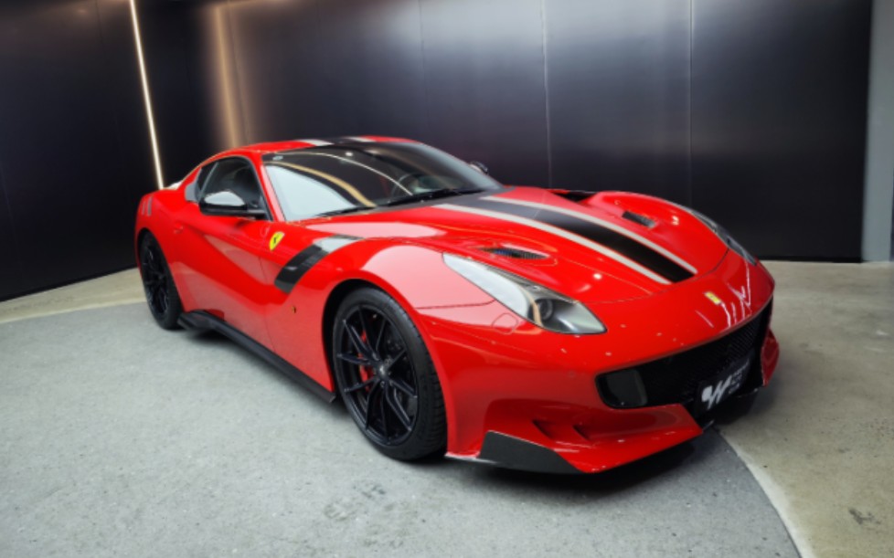 法拉利f12 tdf上板车