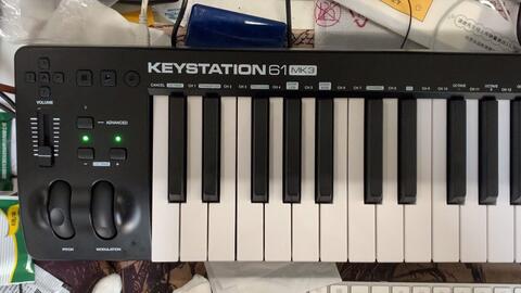 中字」M-Audio Keystation 49 MK3依然是最值得购买的简约派键盘-哔哩哔哩