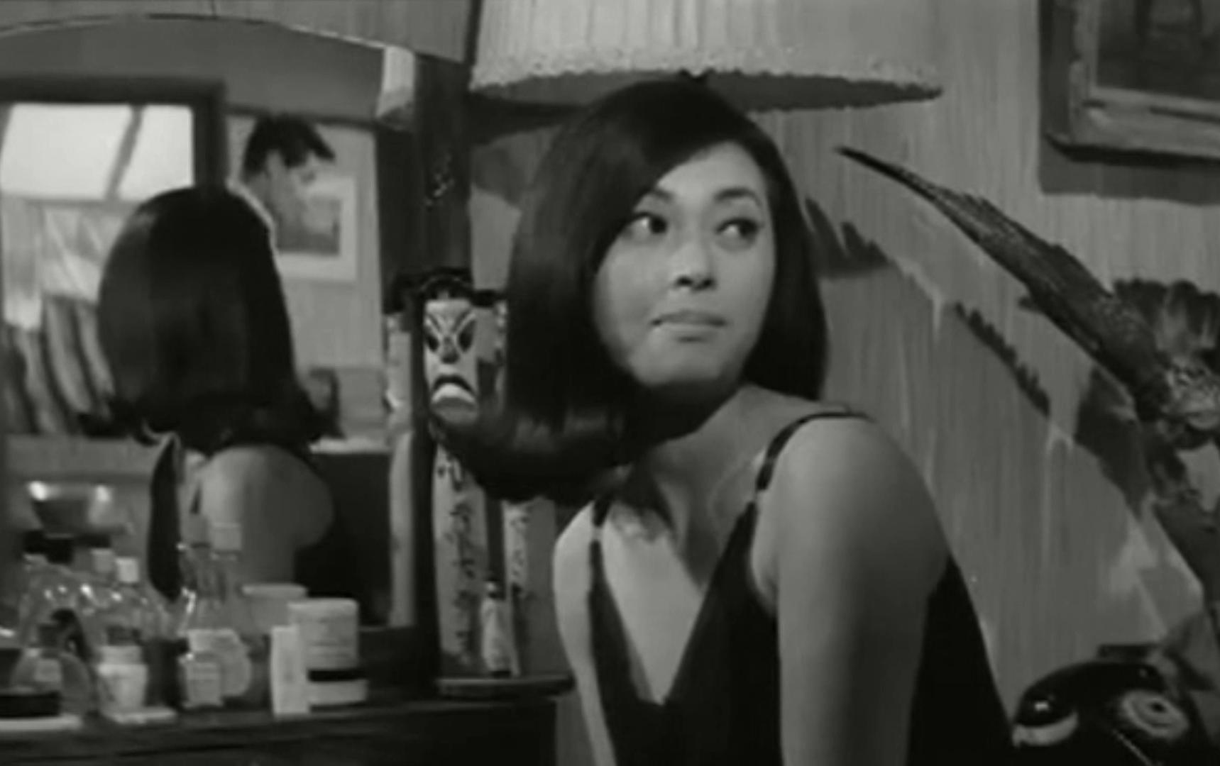 【视频剪辑/韩国电影】马年新娘(1966) 穿肤色长筒袜哔哩哔哩bilibili