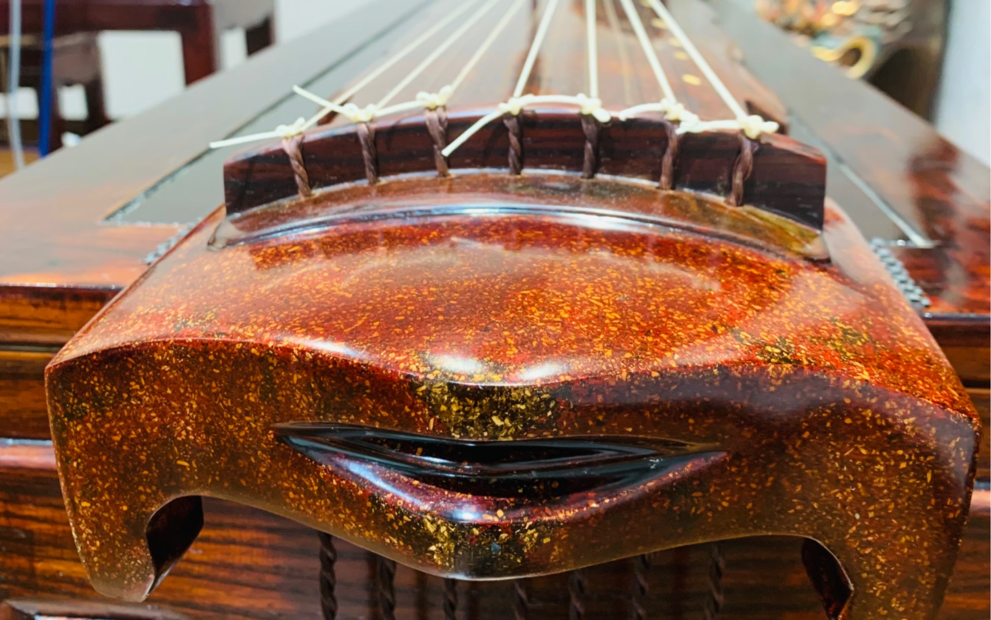 新琴试音:数百年庙宇老料而斫,古琴洛象式;背景音:纯手机录音,无添加