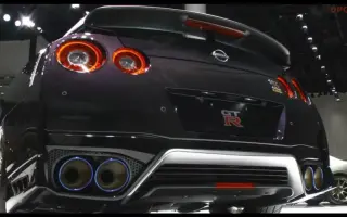 他开着午夜紫的的gtr 哔哩哔哩 Bilibili
