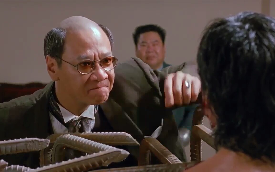 力王中力王被逼吃刀片国语粤语英语三个版本