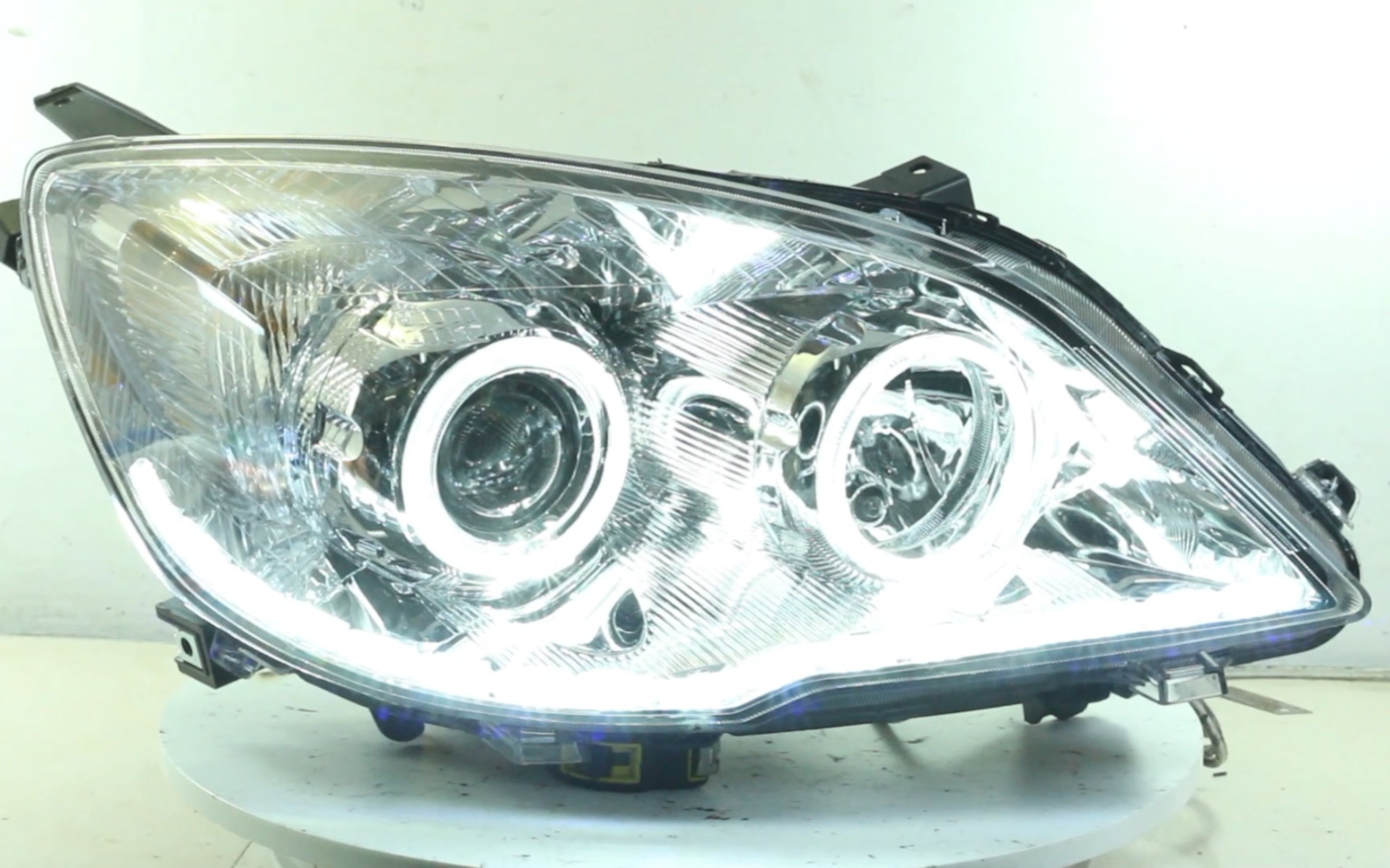 哈弗h6大灯总成改装led双光透镜天使眼日行灯