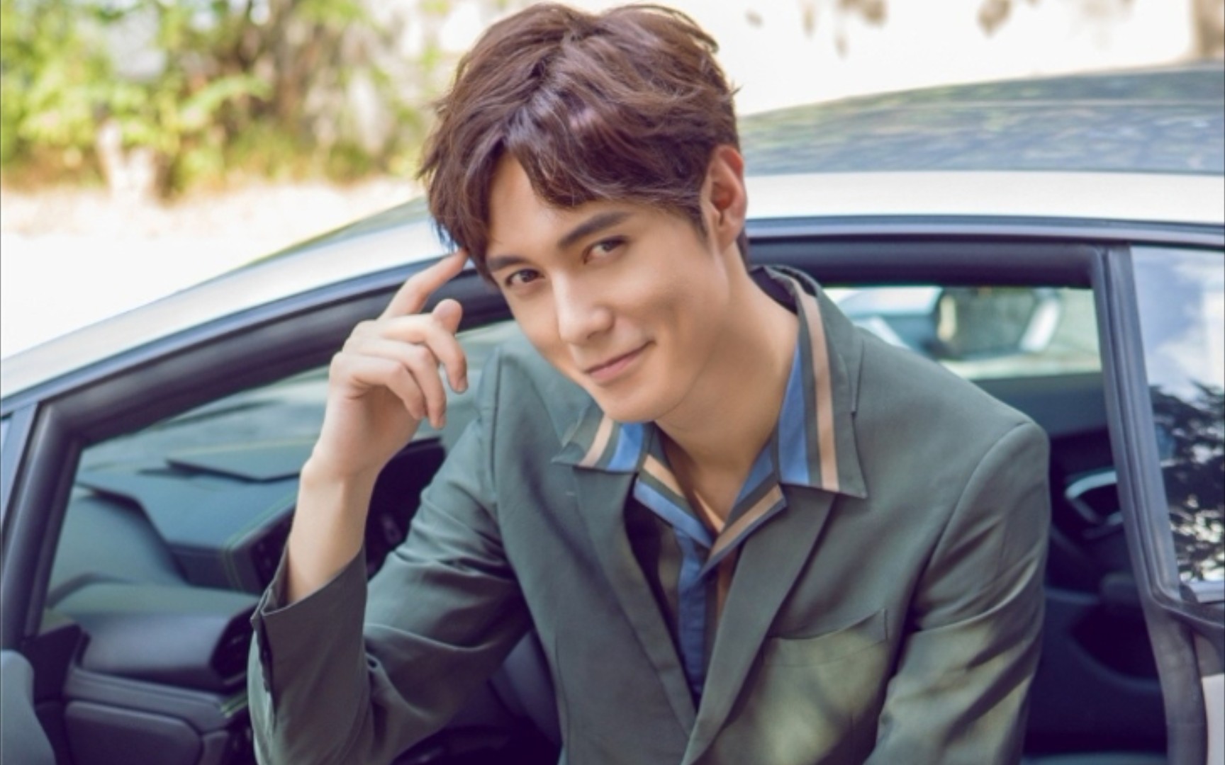 张超隐隐月光假的无爱伴奏