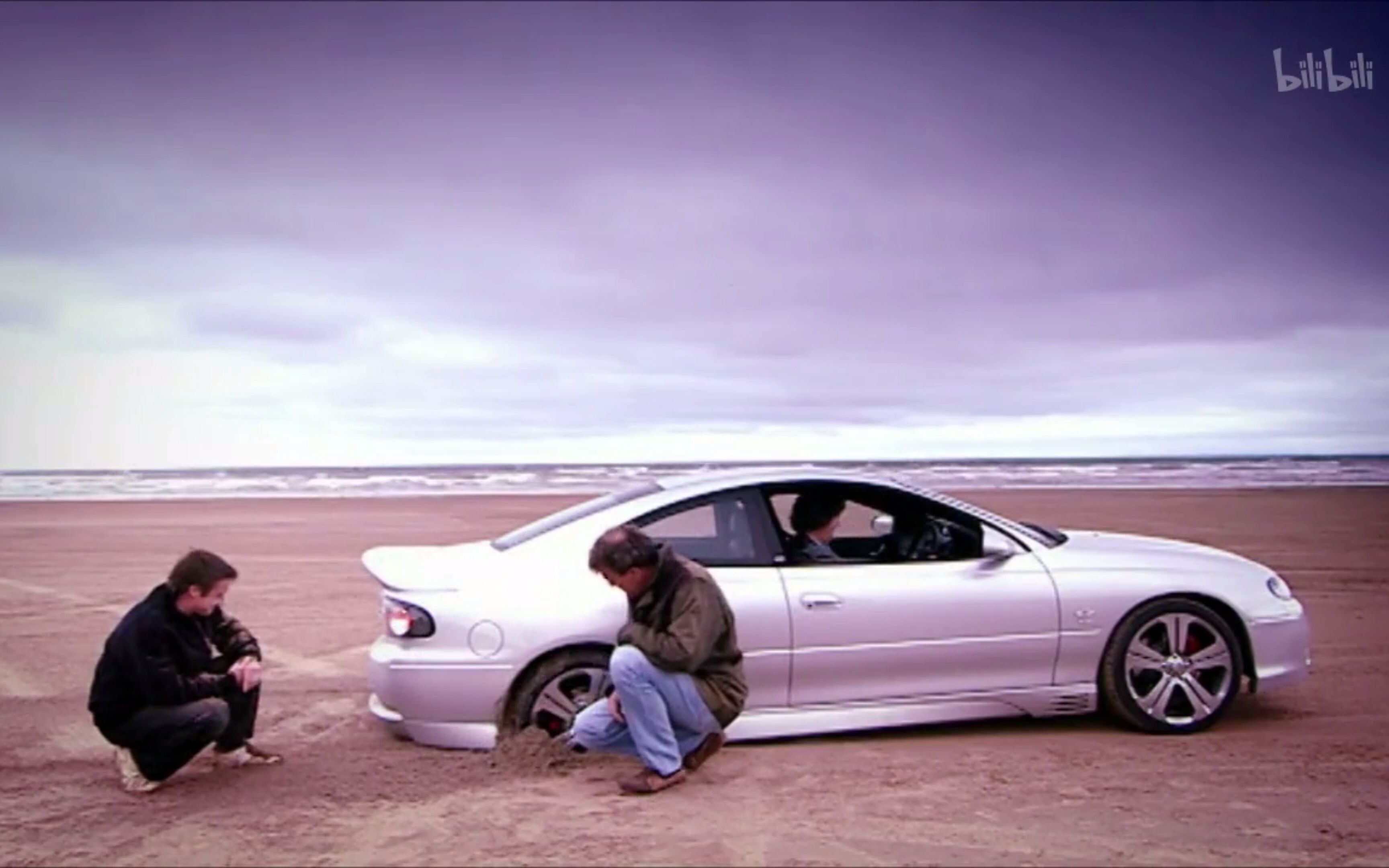 【Top Gear 第5季第1集】2005 沃克斯豪尔 Monaro VXR单机游戏热门视频