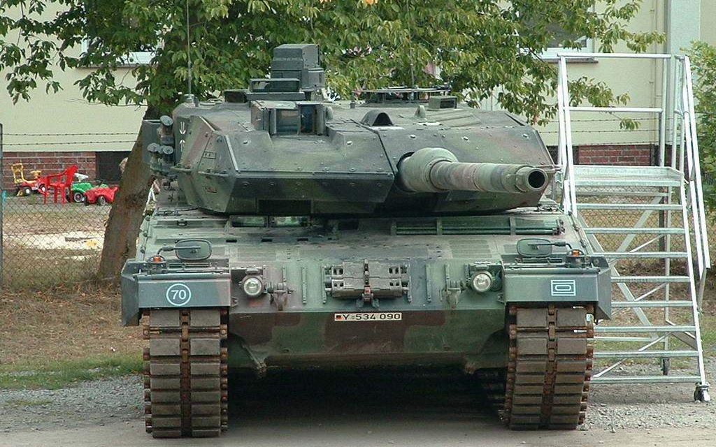 【squad】当m1a2和豹2a6m互相空炮时,谁会赢_哔哩哔哩 (゜-゜)つロ