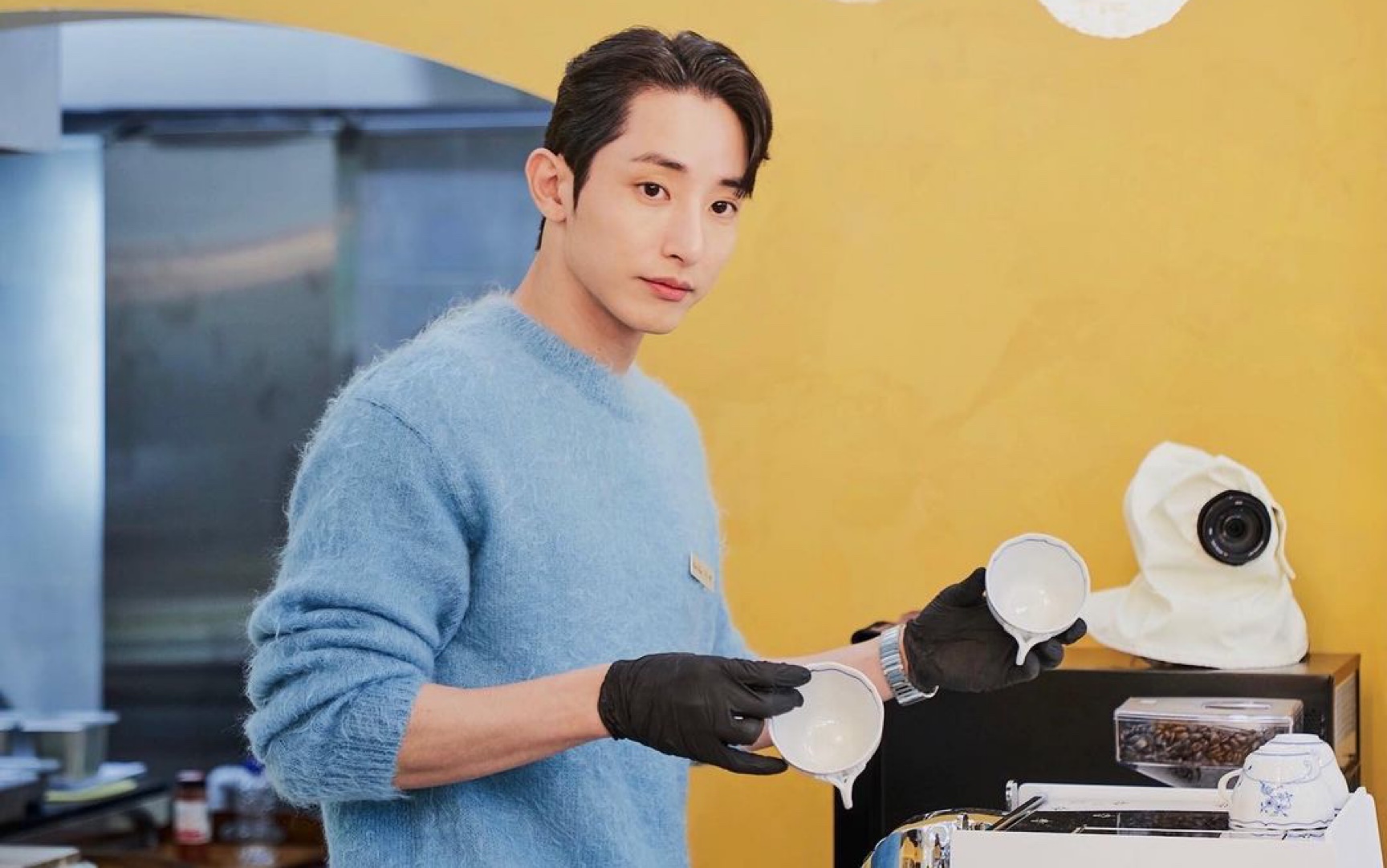 【李洙赫】这位咖啡师你过于可爱了凹!黄牌警告哈