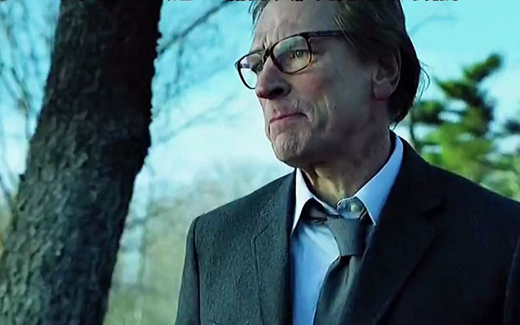 父亲为了克服儿子恐惧心理研制出药水最终造就哥谭市反派之一稻草人