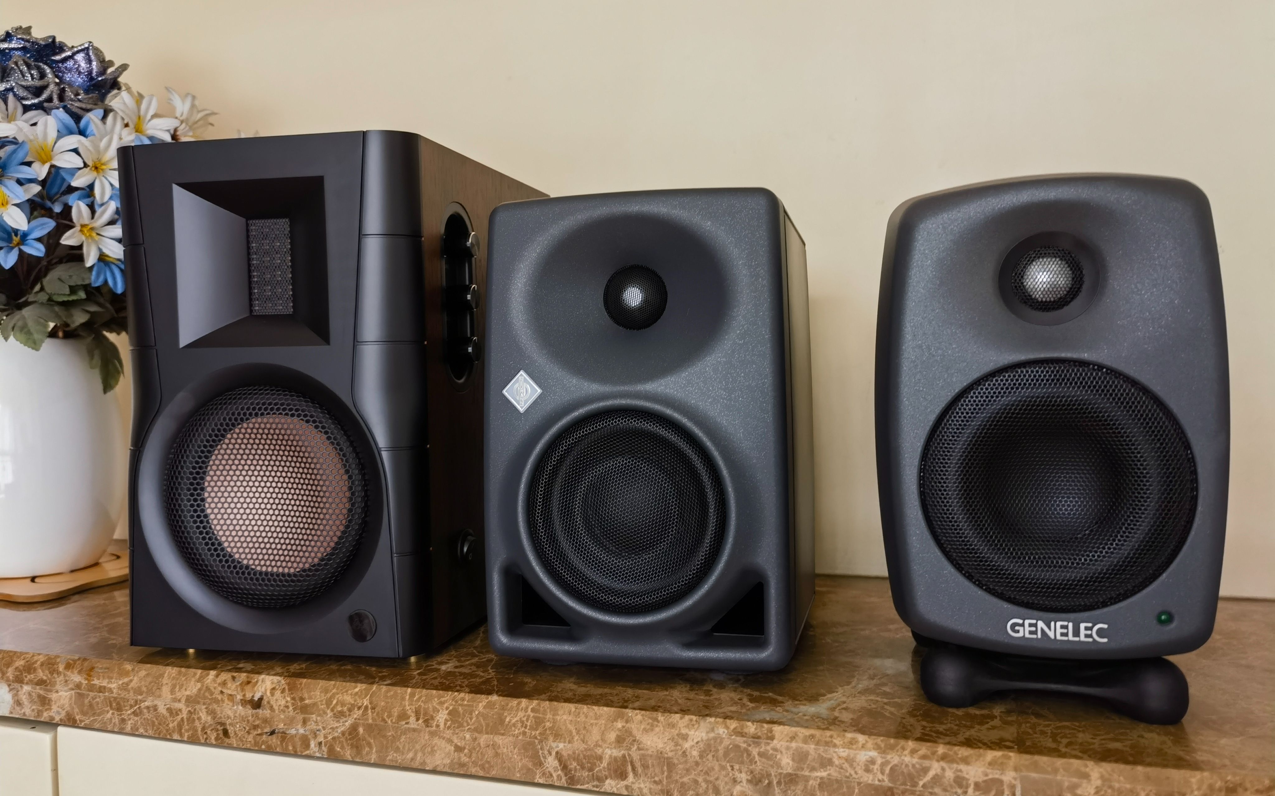 惠威d200真力8020诺音曼kh80对比