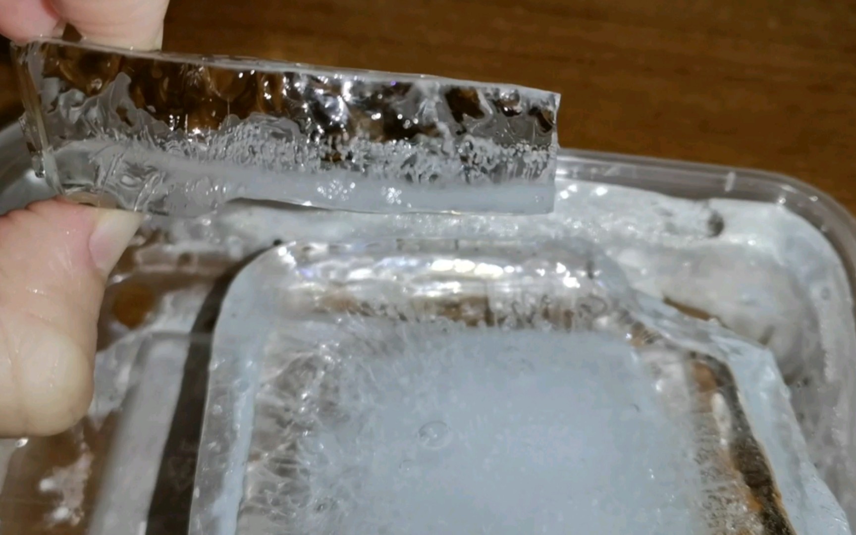 吃冰好厚硬冰崩牙