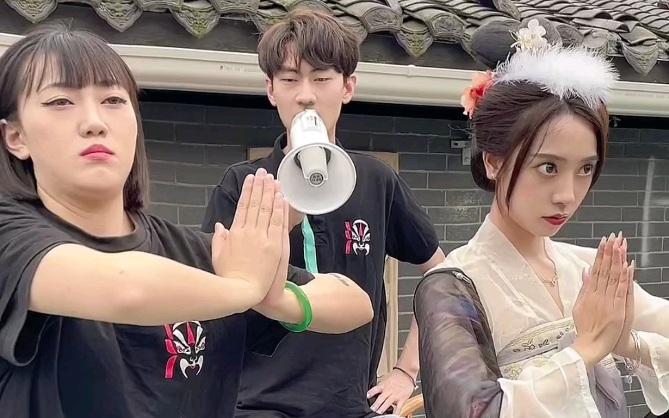 你又是从哪里冒出来的?@惨爆了阿浩