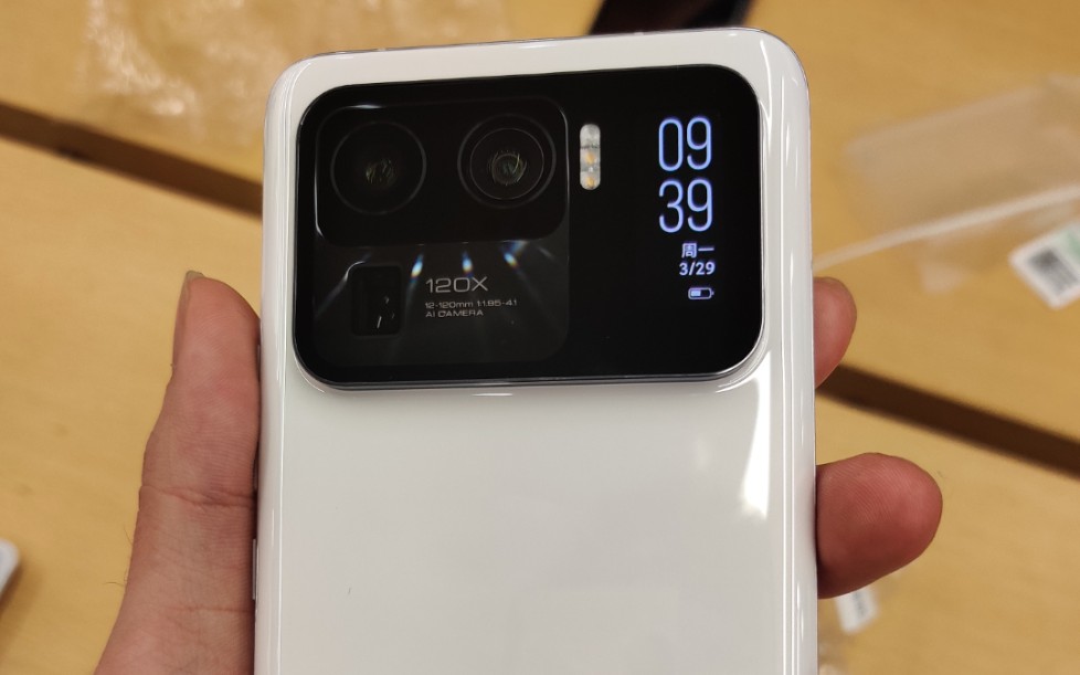 小米11ultra白色陶瓷版第一时间开箱