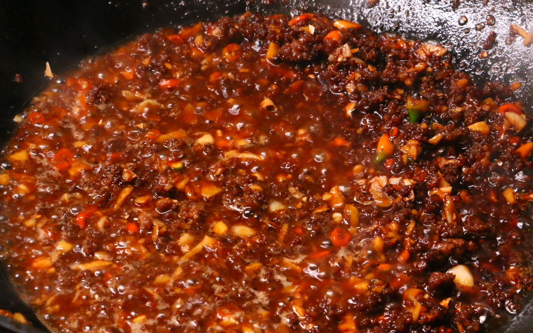 教你自制一道狗肉酱香辣型口味下饭特别棒