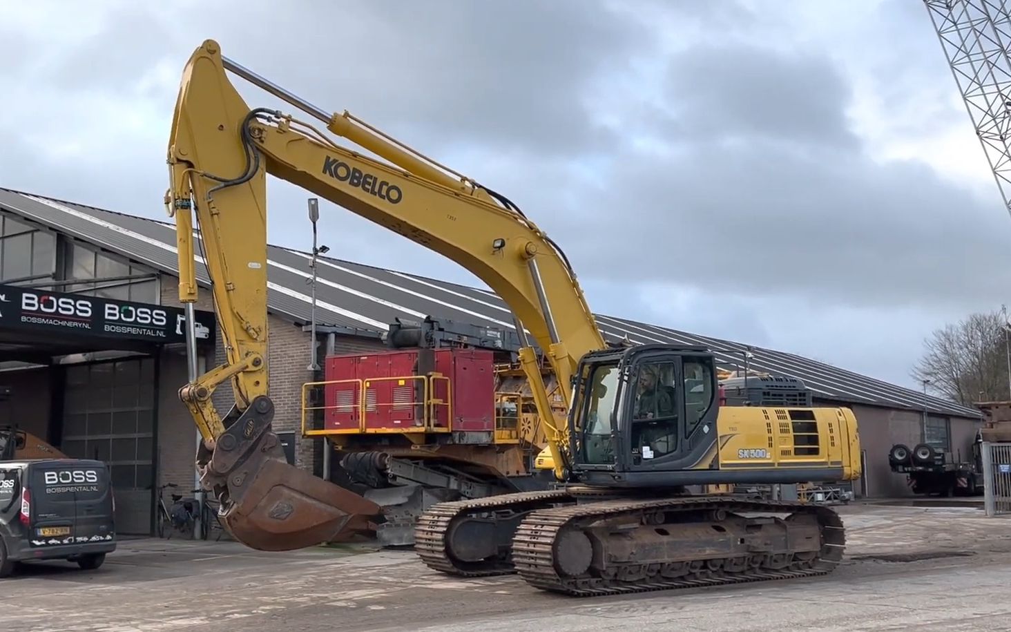 神钢sk500lc-9挖掘机操作展示