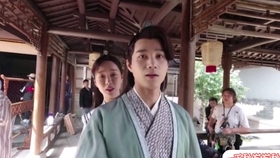 御赐小仵作 花絮 楚楚 王爷感动吗 萧瑾瑜 不敢动不敢动 哔哩哔哩 つロ干杯 Bilibili