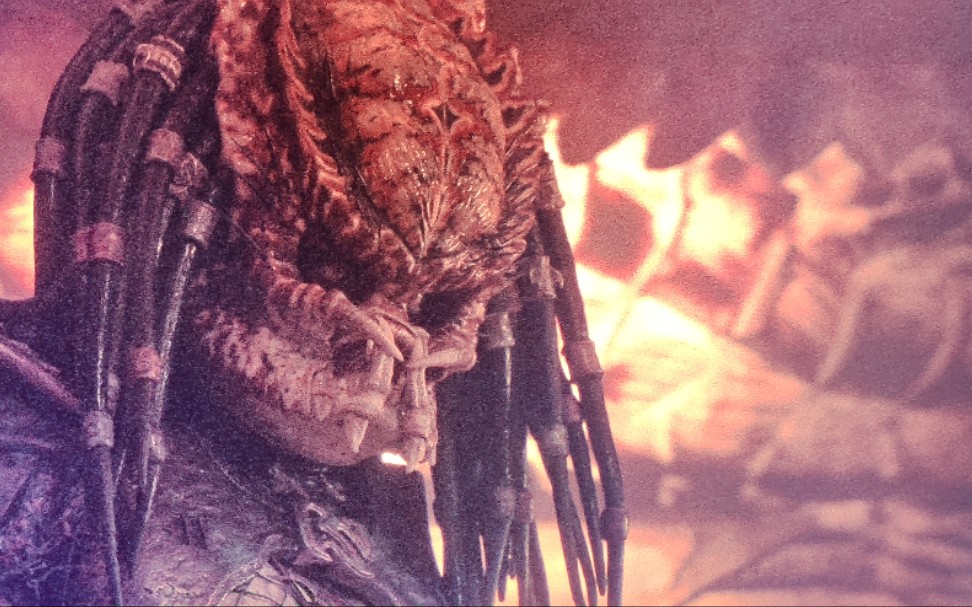 neca铁血战士2花蟹18寸