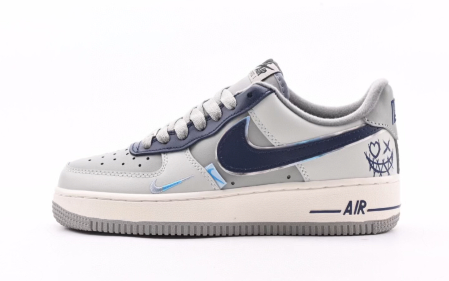 耐克 nike air force 1 low joker grey 小丑灰蓝彩边双勾笑脸图案