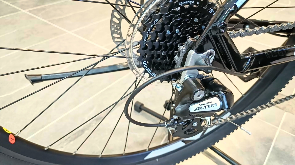 两千元的山地车 ucc布雷德1hd 实车