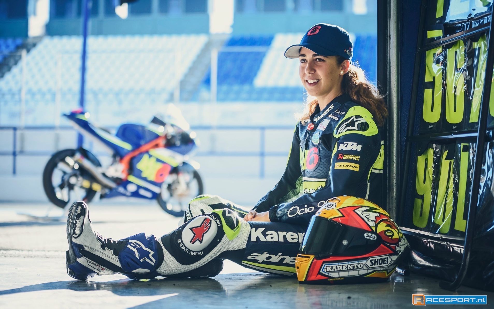moto3motoe美女车手玛丽亚埃雷拉mariaherrera
