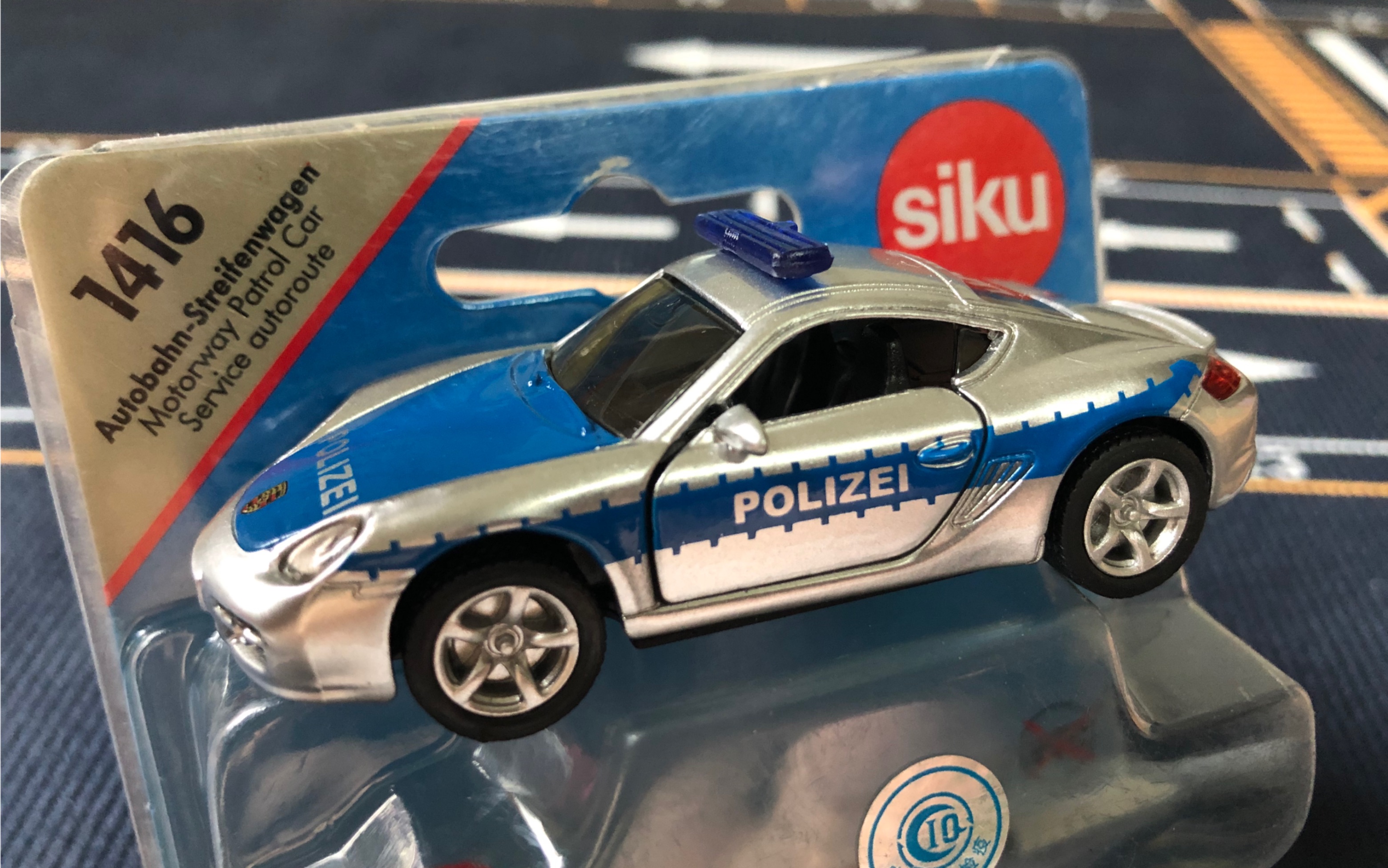 德国仕高 siku 1416号 保时捷 porsche 卡曼 cayman s 警车_哔哩哔哩