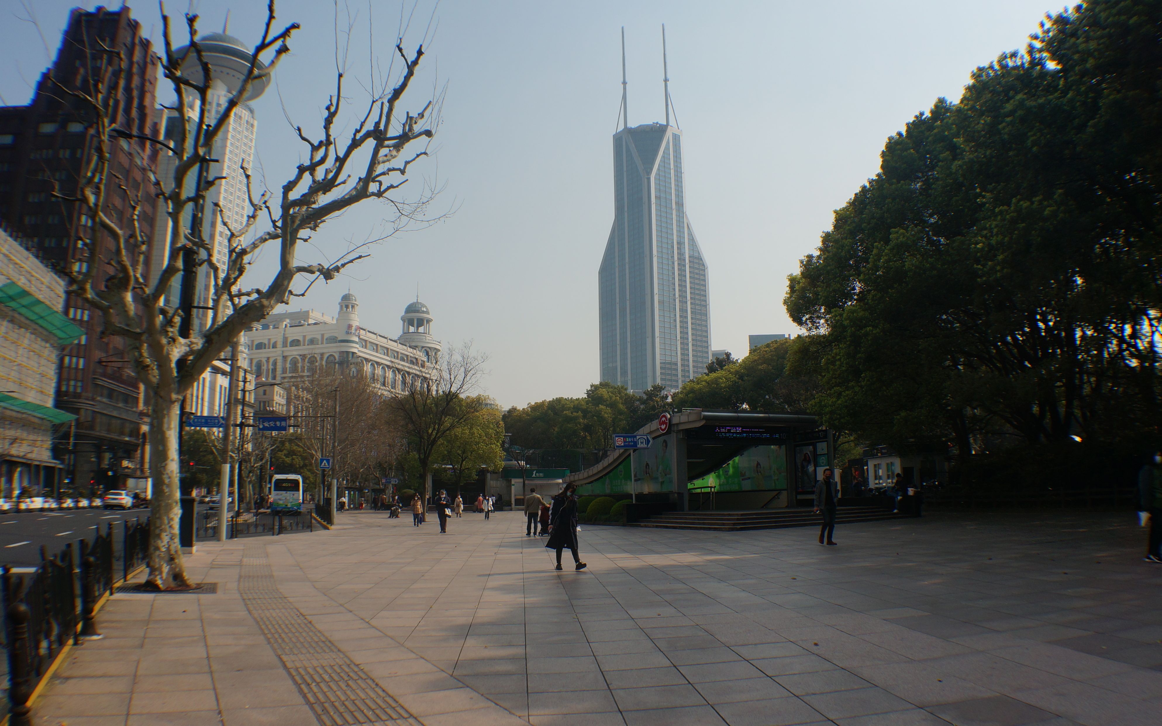 步行上海南京西路