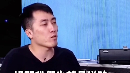 王自如被罗永浩ko,ok哥试图强行解释,在老罗的质问下失去了方寸,只能