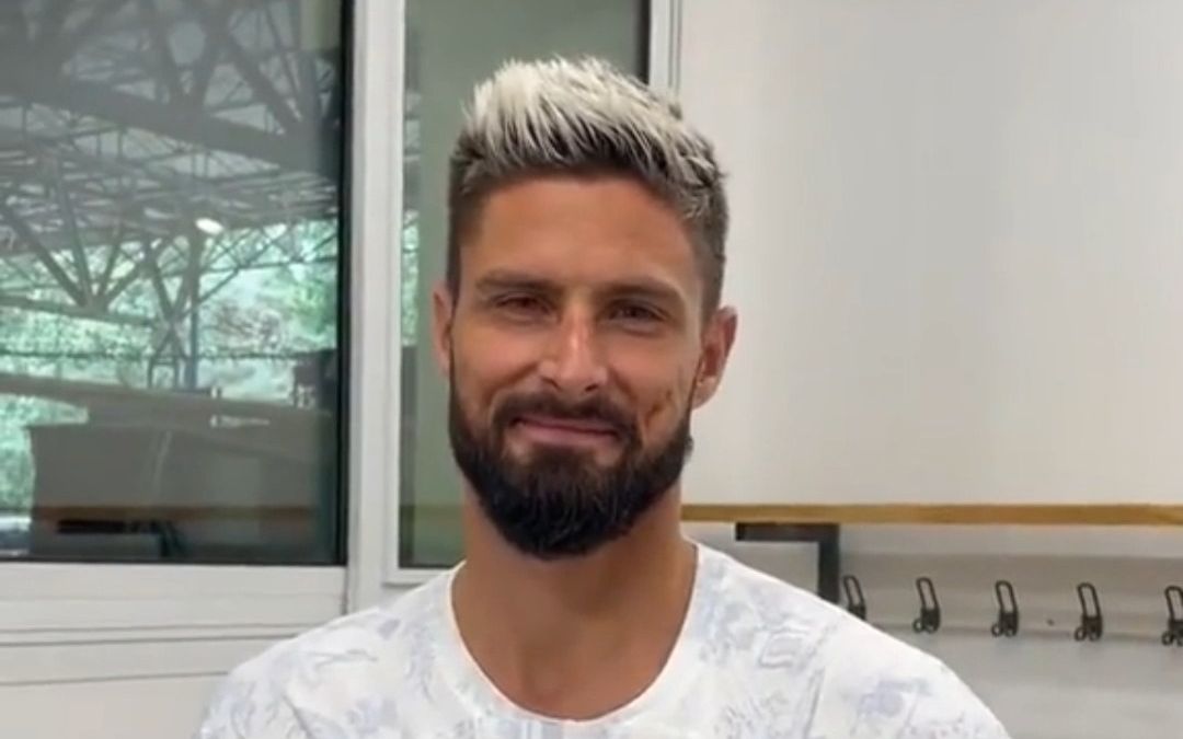 daddy,你这么帅你家人知道么?Giroud!哔哩哔哩bilibili