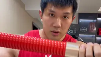 孙良轩掰昊鹰100kg变态版，原来是请刚哥吃饭送的，不要叫他大冰箱，叫他大肌肉！＃李维刚＃孙良轩没有肌肉＃