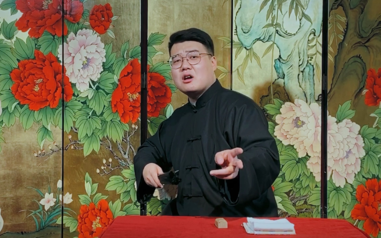 评书味儿?八扇屏 莽撞人 应邀录制相声贯口