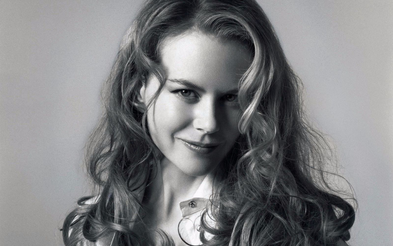 【妮可基德曼】at 49, actress nicole kidman is still quite