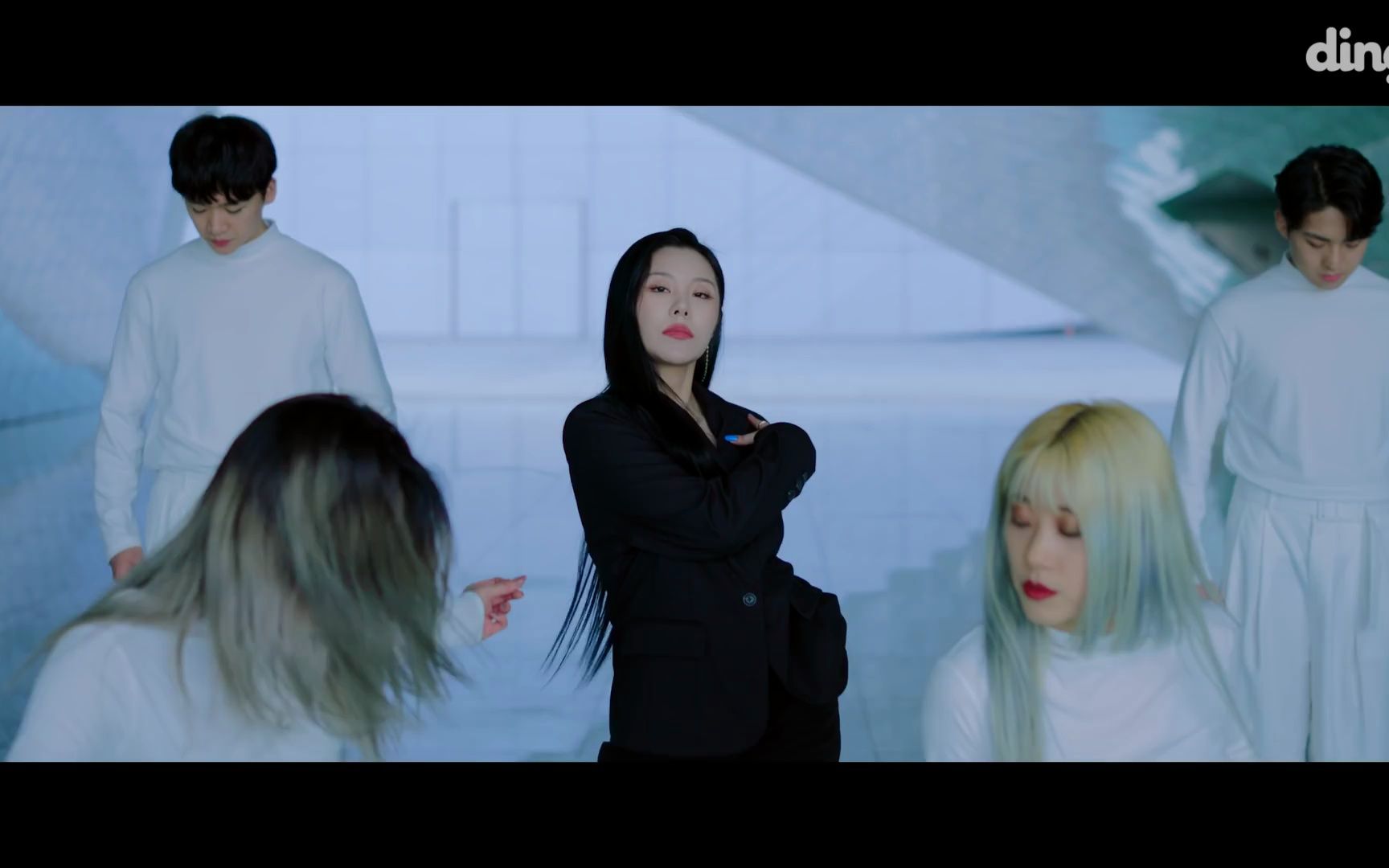 mamamoo辉人 water color -西装舞蹈版 高清