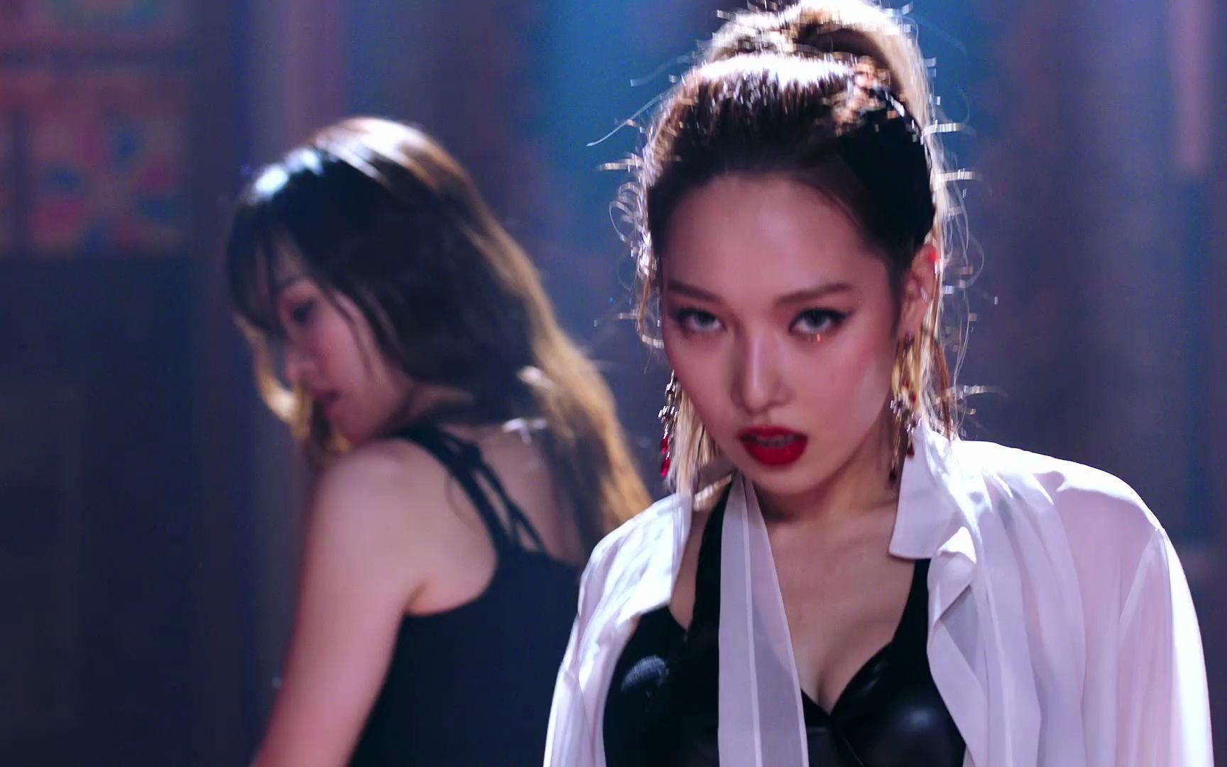 【韩国女团顶级现场】kard - bomb bomb (performance video)