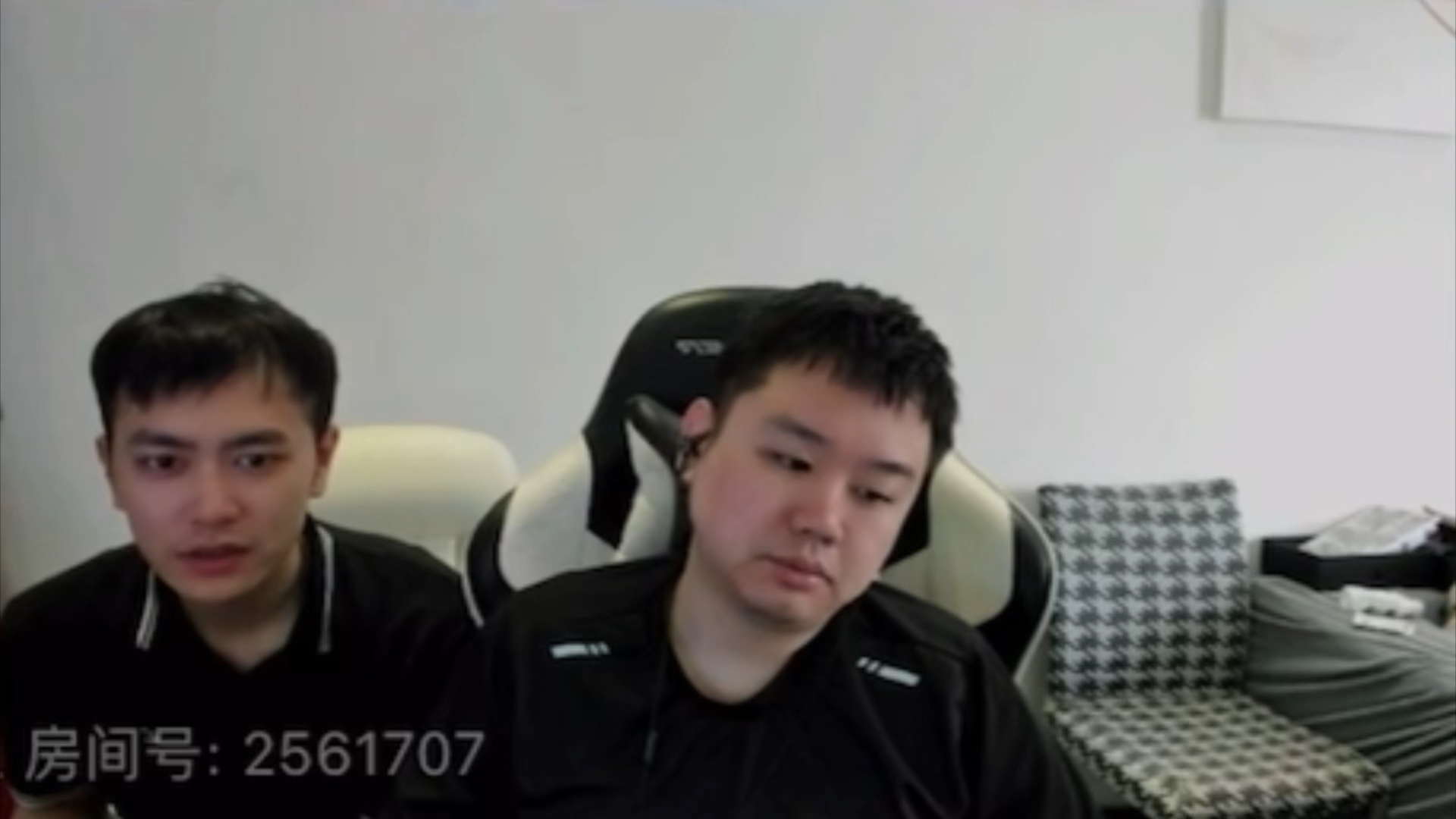 张顺飞一听到买号脸上表情瞬间变了