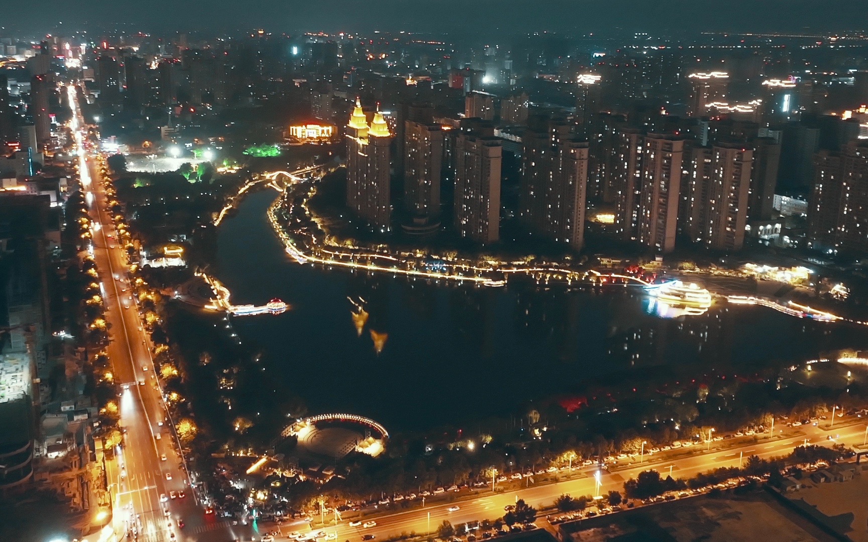 " 再问一下你还有多久回新乡 "