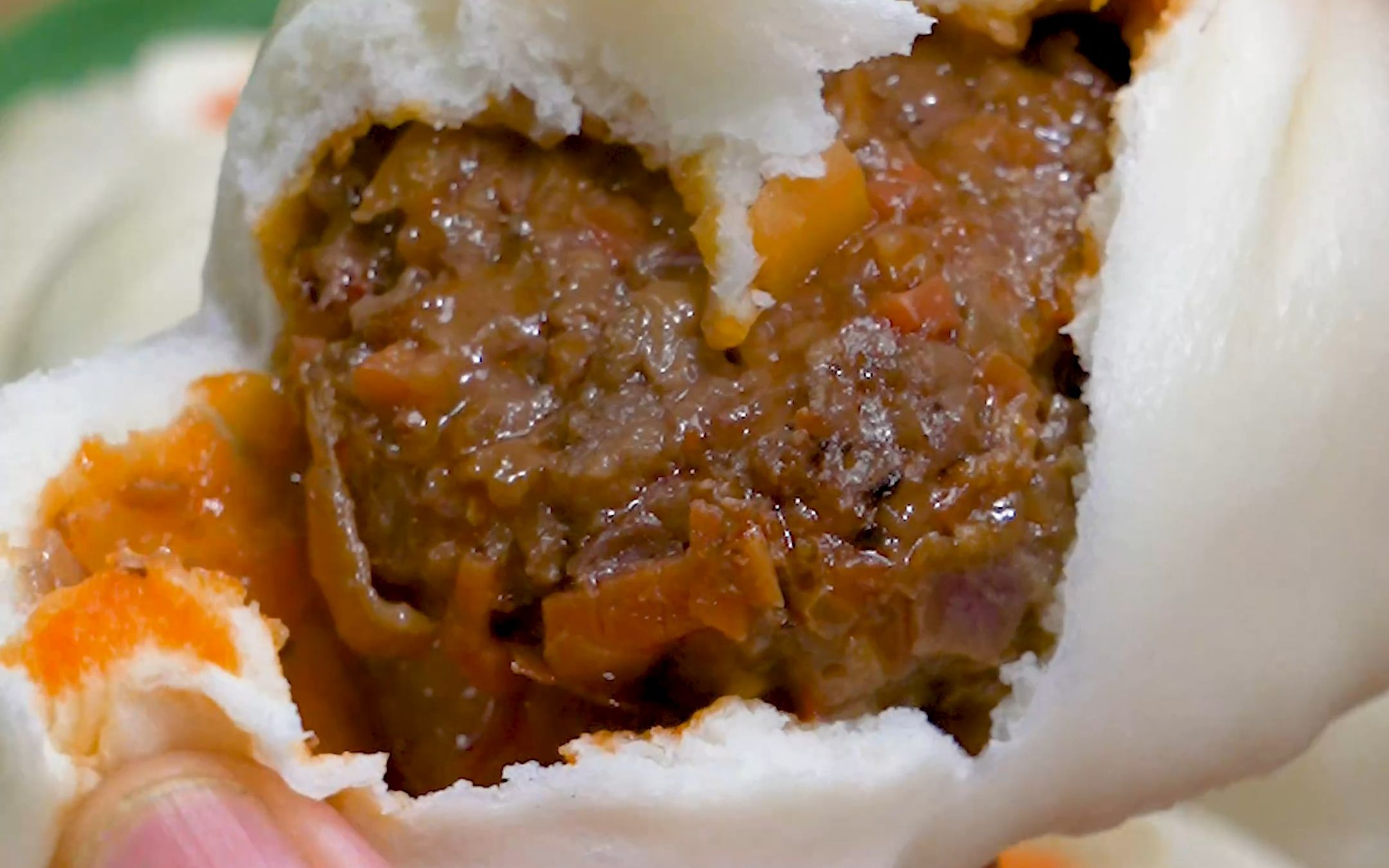 麻辣牛肉馅包子