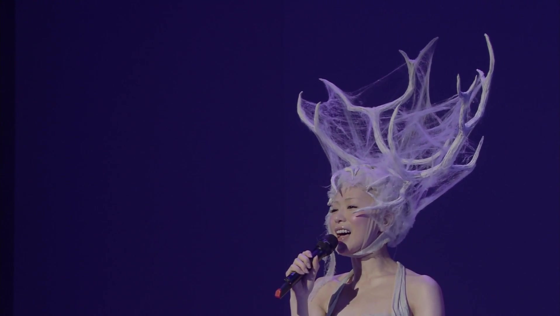 【椎名林檎1080p】シドと白昼梦 expo08 live_哔哩哔哩 (゜-゜)つロ