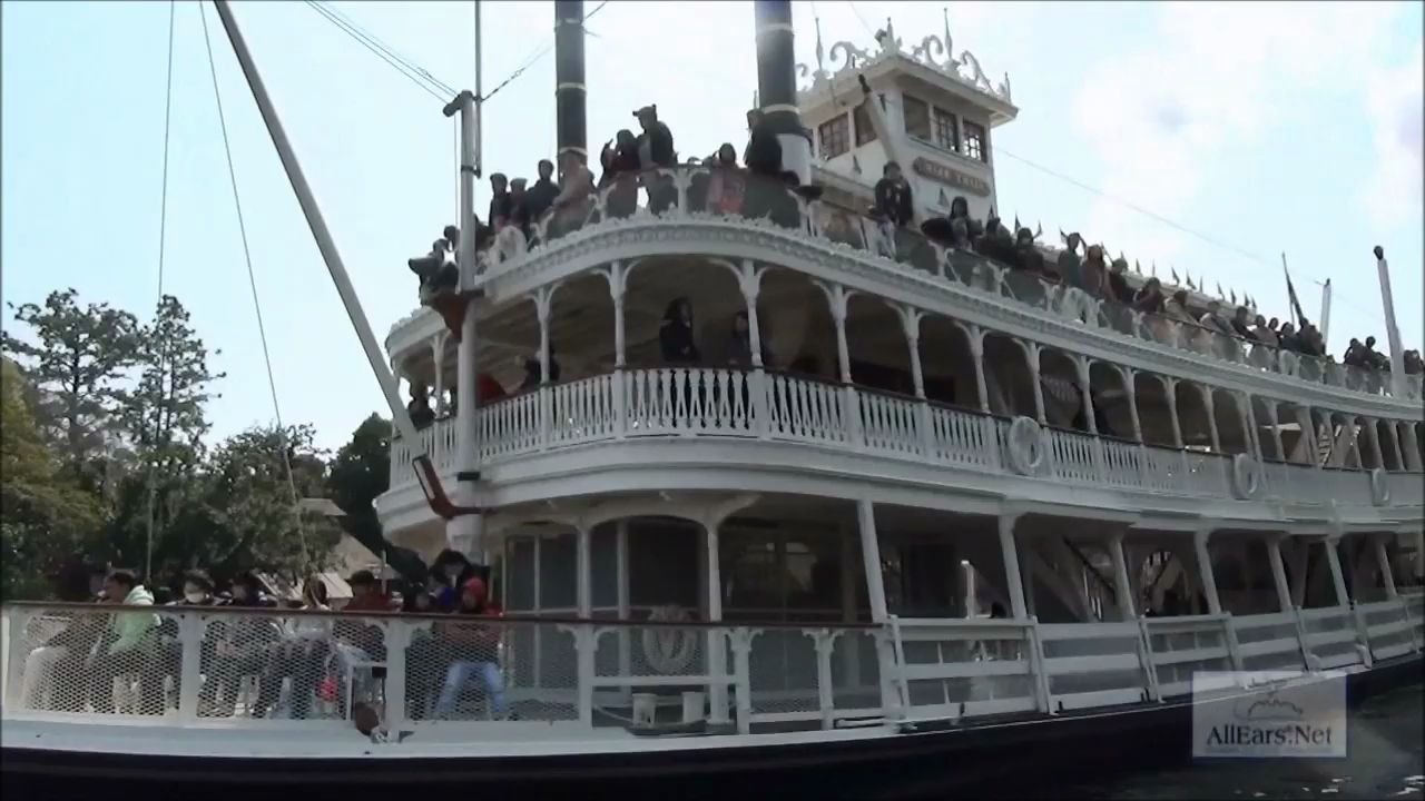 东京迪士尼 马克吐温号蒸汽船 mark twain riverboat