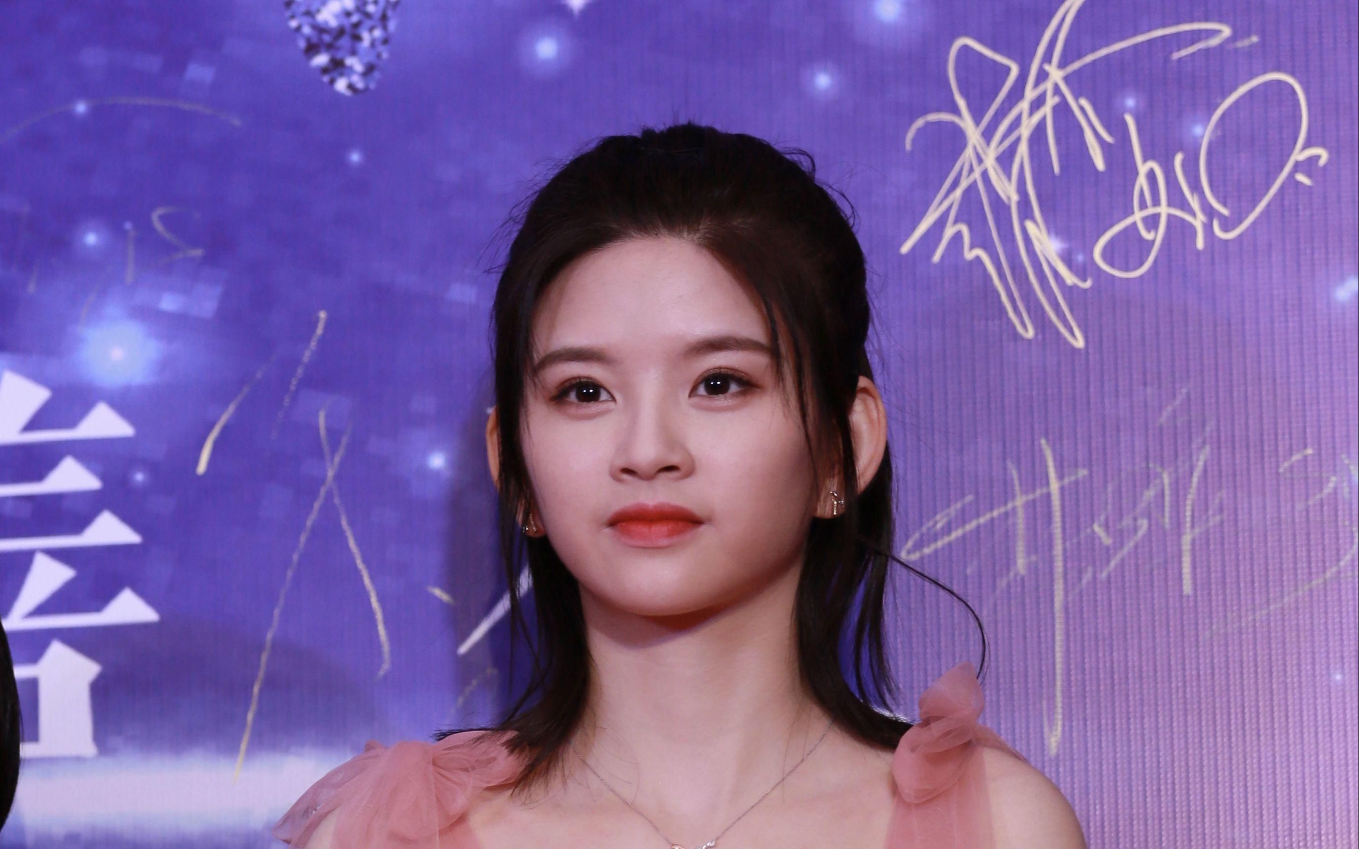 中国最火女团snh48跳《小苹果》,画面简直太养眼了!