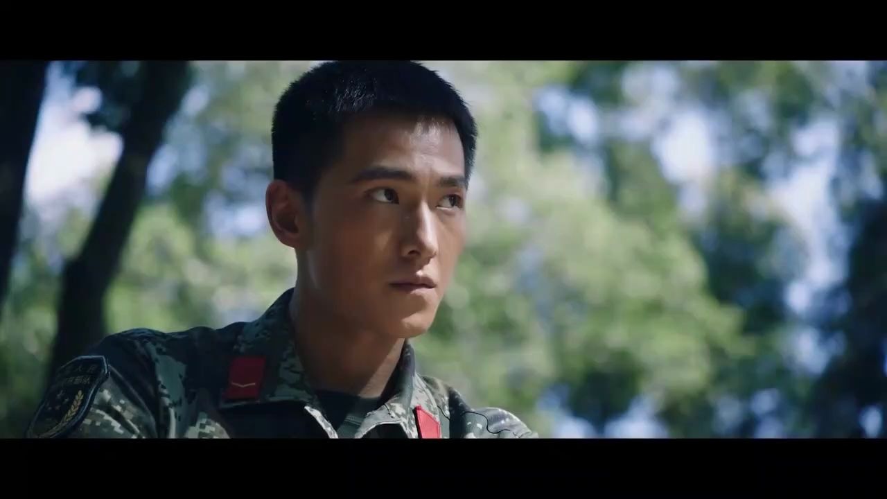 杨洋李一桐主演!【特战荣耀】8.3预告!已经是第二版预告片了,离开播不远了哔哩哔哩bilibili