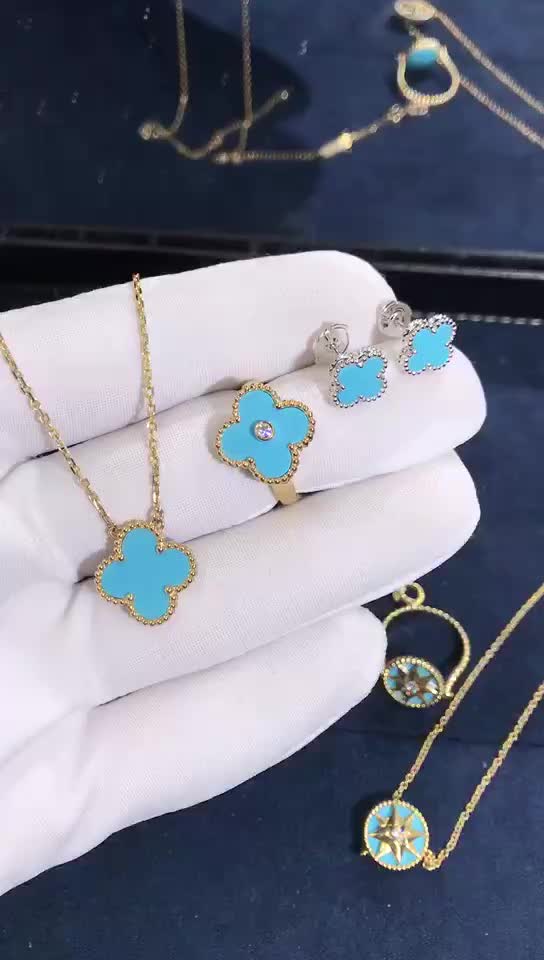 梵克雅宝四叶草绿松石项链定制【世纪珠宝定制】