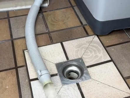 给你介绍一个装修小细节,洗衣机排水不用地漏排#南宁装修 #装修避坑