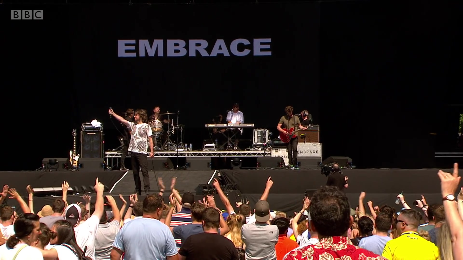 [图]Embrace - Gravity (TRNSMT 2018)