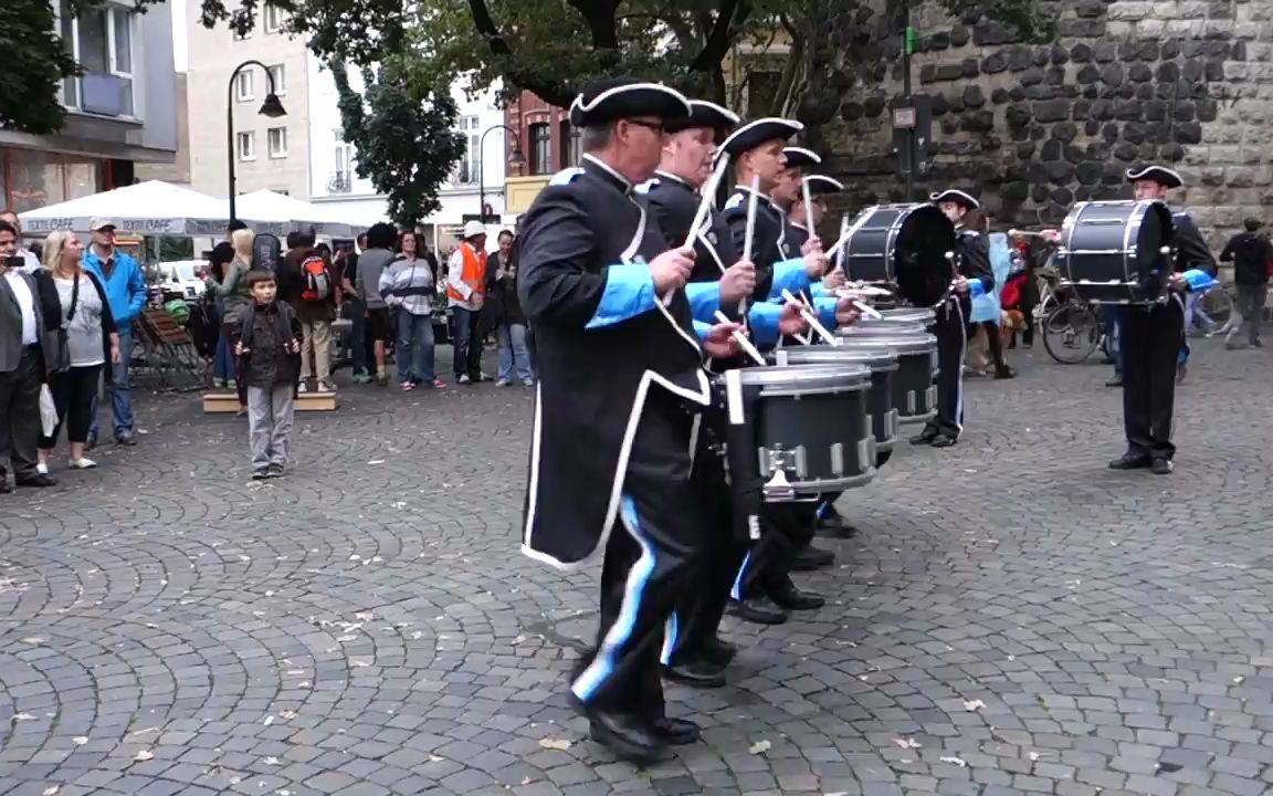 [图]軍鼓，又名小鼓 snare drum _ 德國隨拍 軍鼓表演